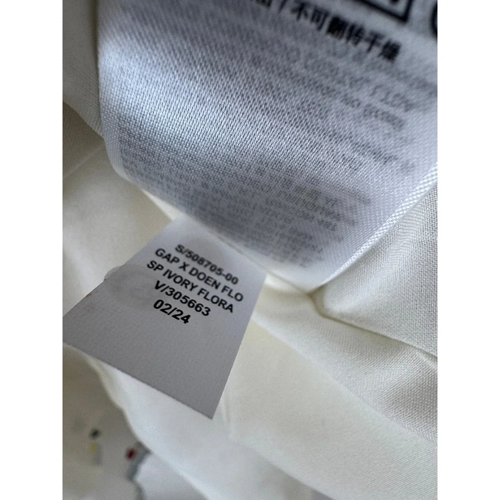 Gap x DOEN new tags